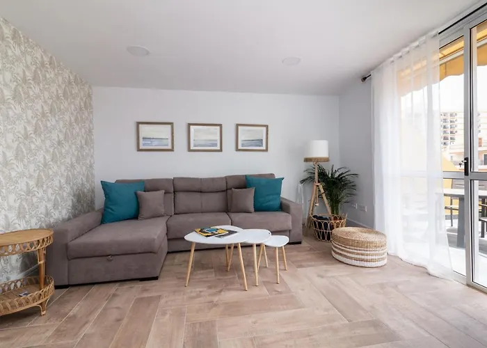 Homeforguest Atico Cecilia Con Vistas Al Mar En Cristianos لوس كريستيانوس
