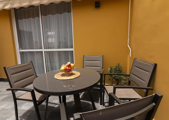 Homeforguest Atico Cecilia Con Vistas Al Mar En Cristianos Apartamento *