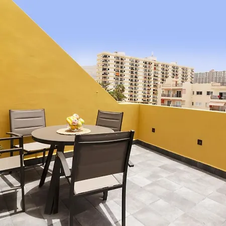 Апартаменты Homeforguest Atico Cecilia Con Vistas Al Mar En Cristianos Лос Кристианос