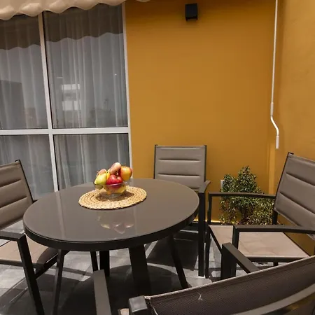 Homeforguest Atico Cecilia Con Vistas Al Mar En Cristianos شقة *