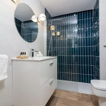 Homeforguest Atico Cecilia Con Vistas Al Mar En Cristianos Апартаменты